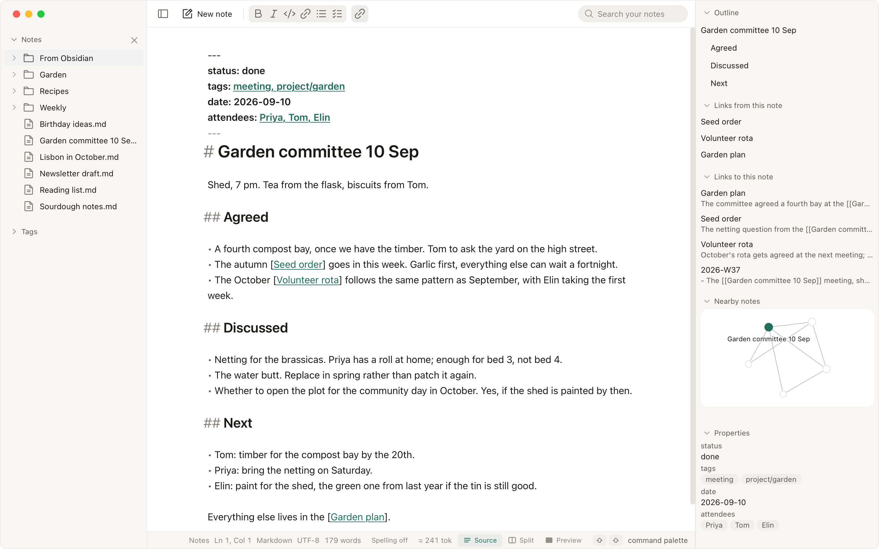 The Writ window: the notes folder in the sidebar, a note open with its rendered preview beside it